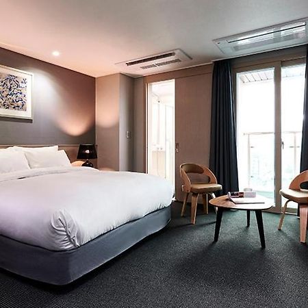 New Raon Stay Čindžu Exteriér fotografie